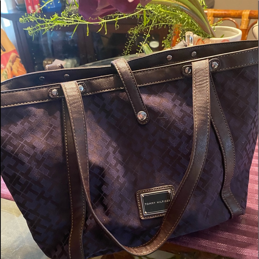 Tommy Hilfiger shoulder bag